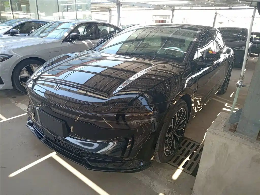 Zeekr 007 2024