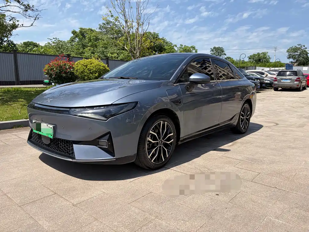 XPENG P5 2022