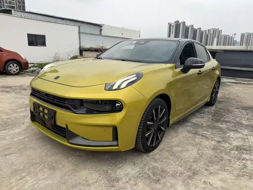 Lynk & Co 03 2021
