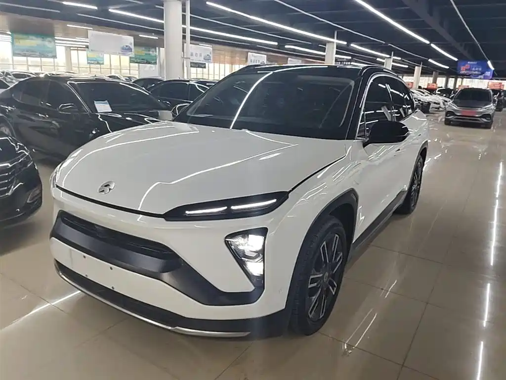 NIO ES6 2021