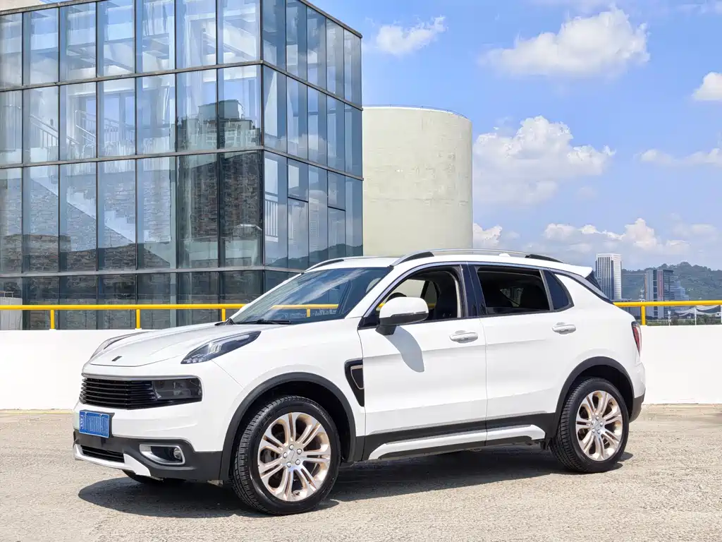 Lynk & Co 01 2019