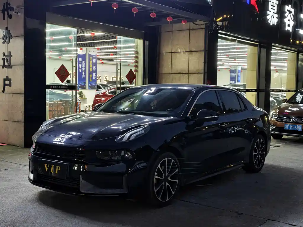 Lynk & Co 03 2020