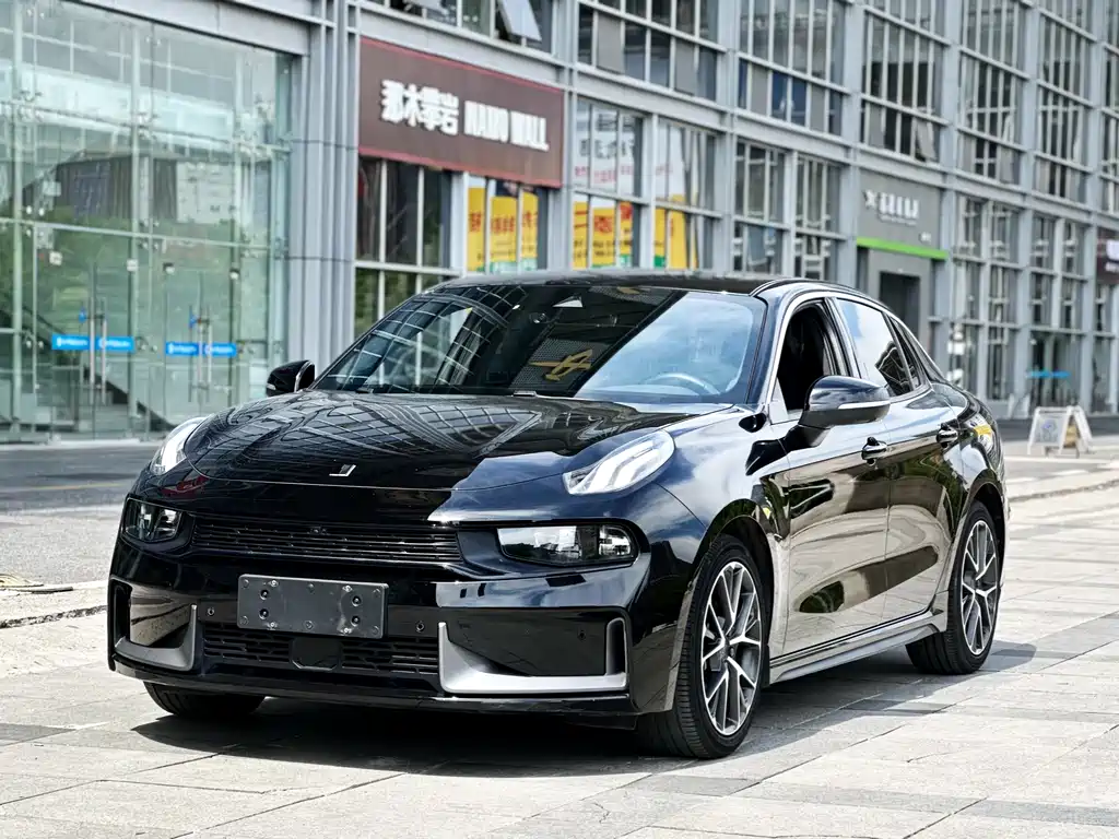 Lynk & Co 03 2023