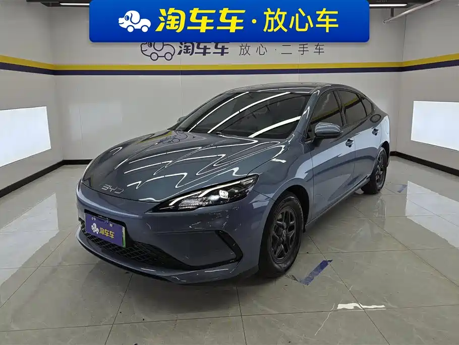 BYD Seal 05 DM-i 2025
