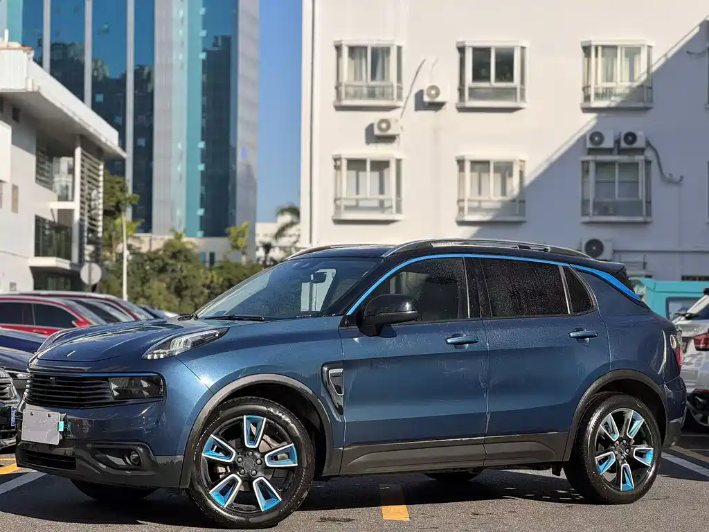 Lynk & Co 01 2019