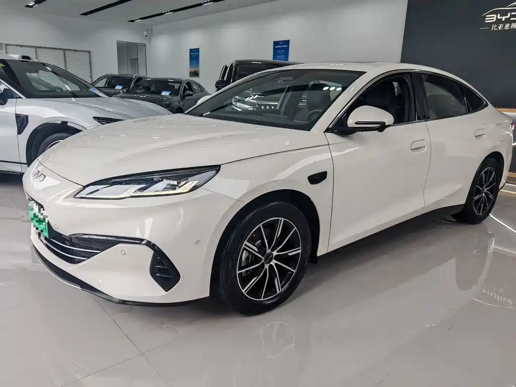 BYD 海豹06 2025