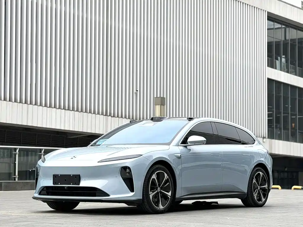 NIO ET5T 2024