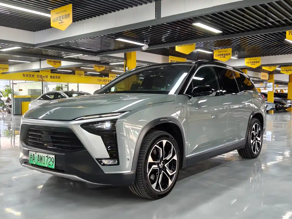 NIO ES8 2022