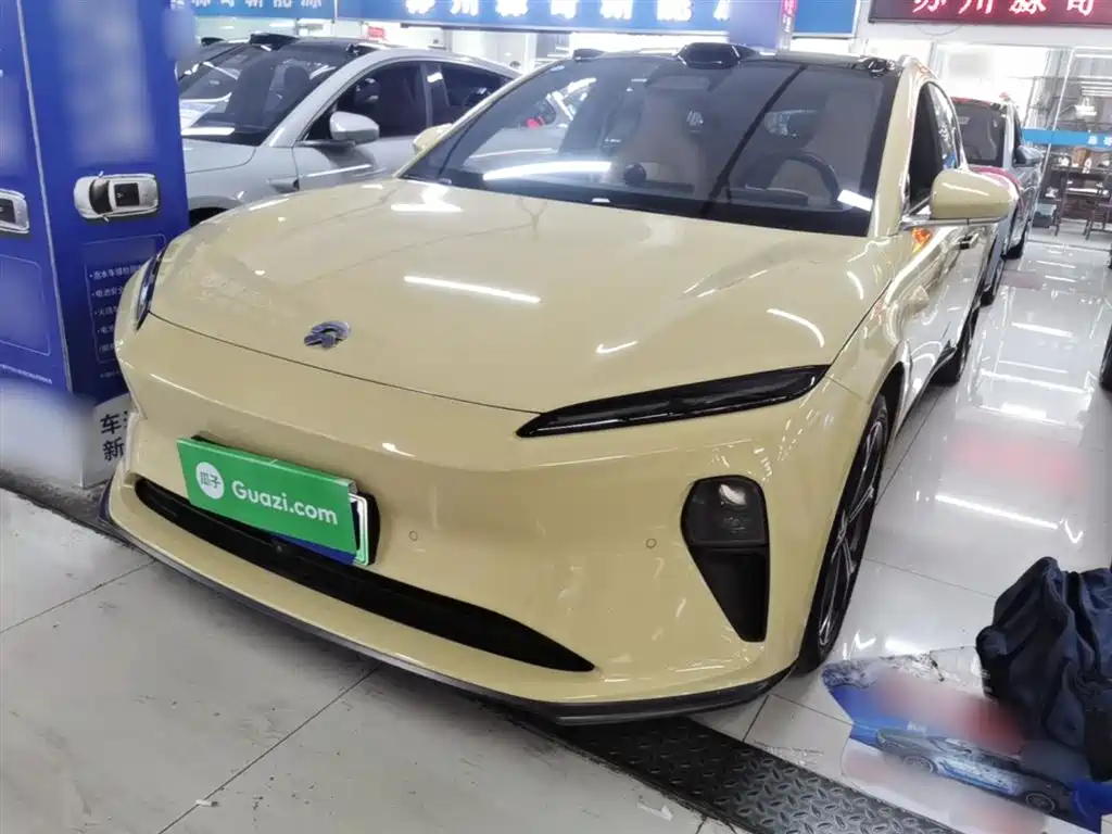 NIO ET5T 2023