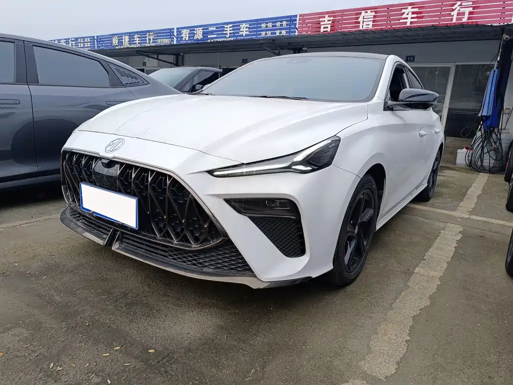 MG MG5 Scorpio 2022