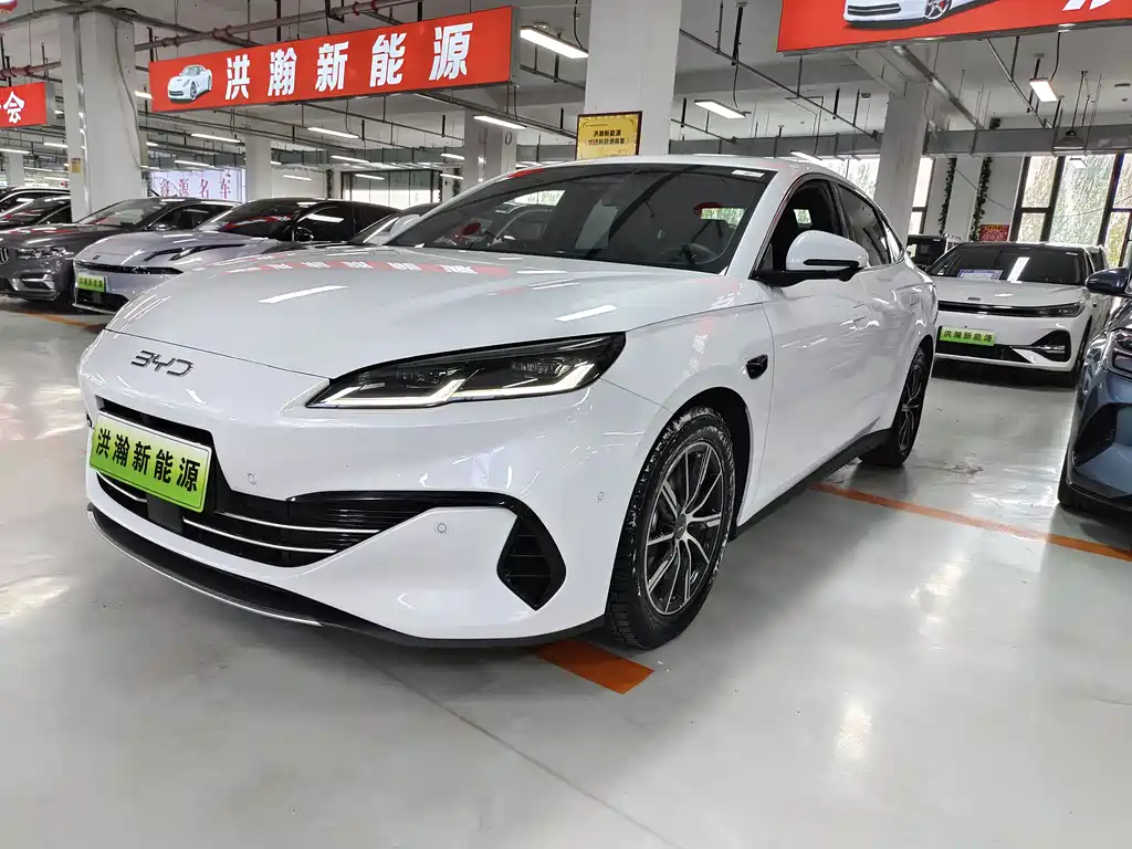 BYD 海豹06 2025