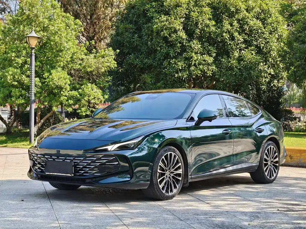 MG MG7 2024
