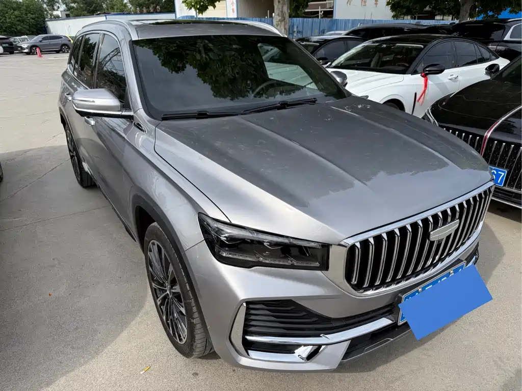 Geely Xingyue L 2025