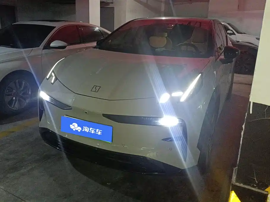 Zeekr X 2023