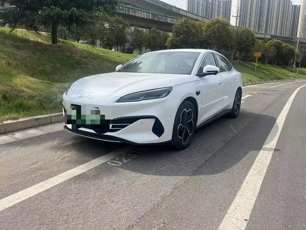 BYD 海豹06 2025
