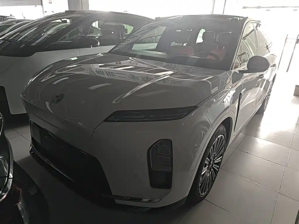 NIO ES8 2026