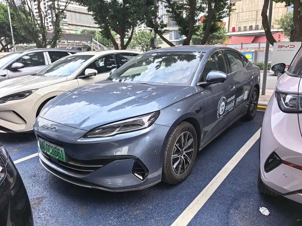 BYD 海豹06 2025
