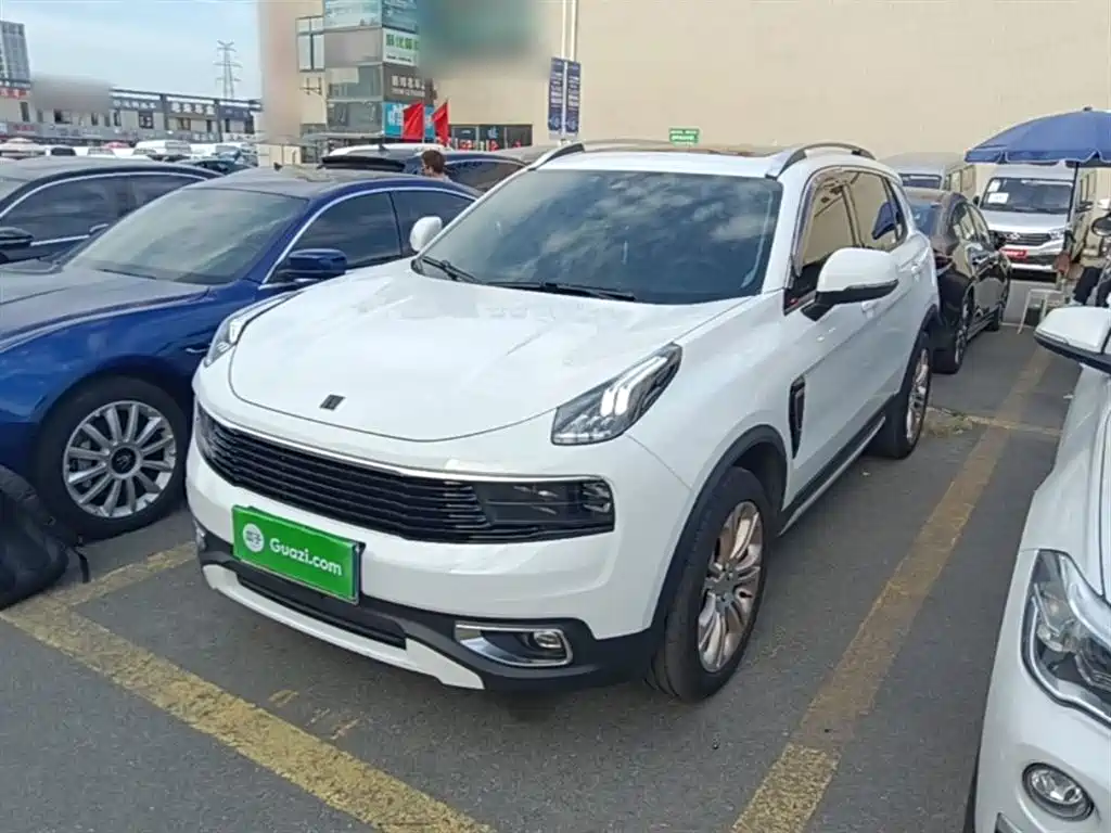 Lynk & Co 01 2018