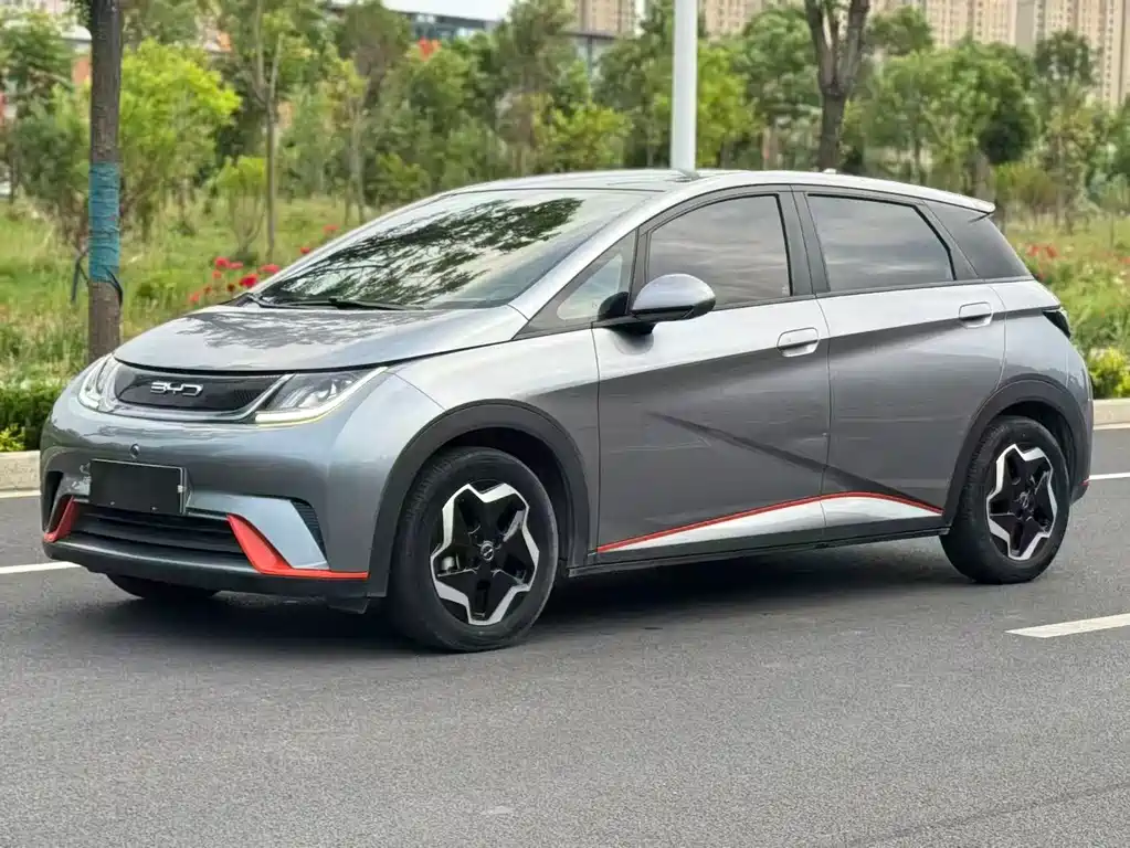 BYD Dolphin 2022
