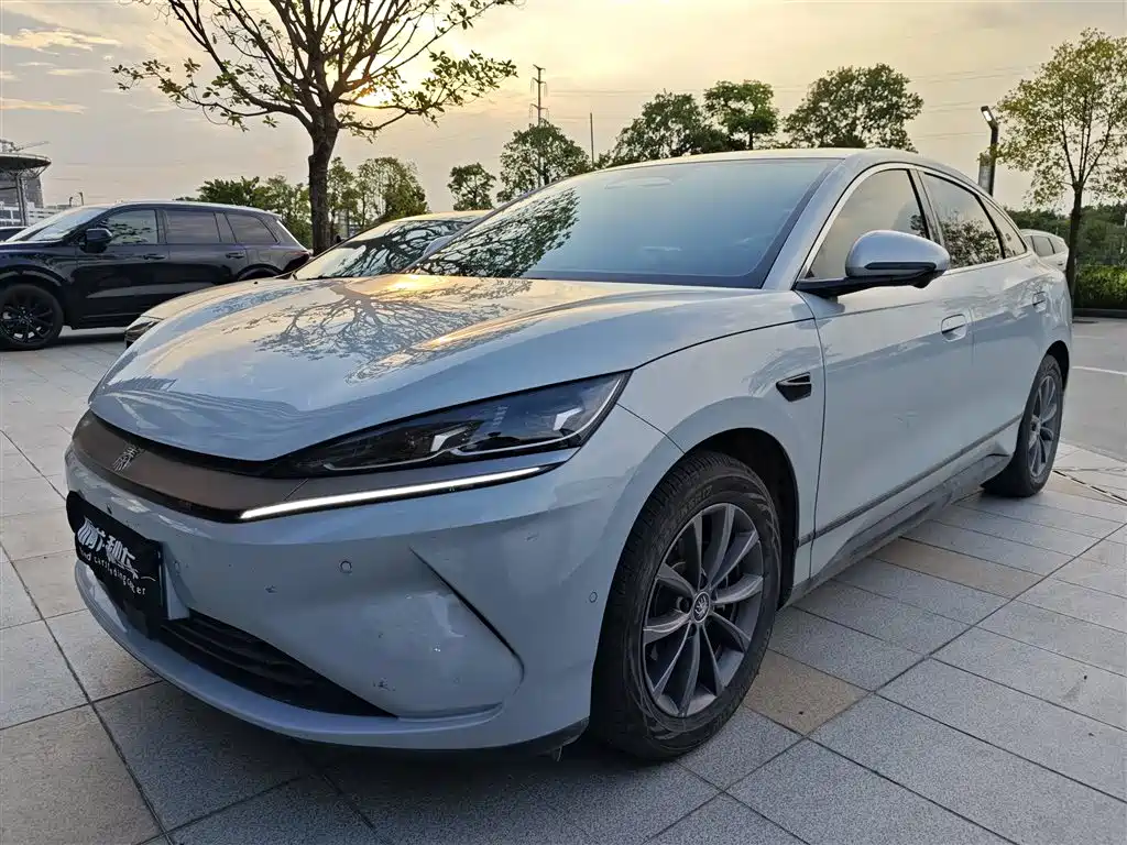 BYD Qin L 2025