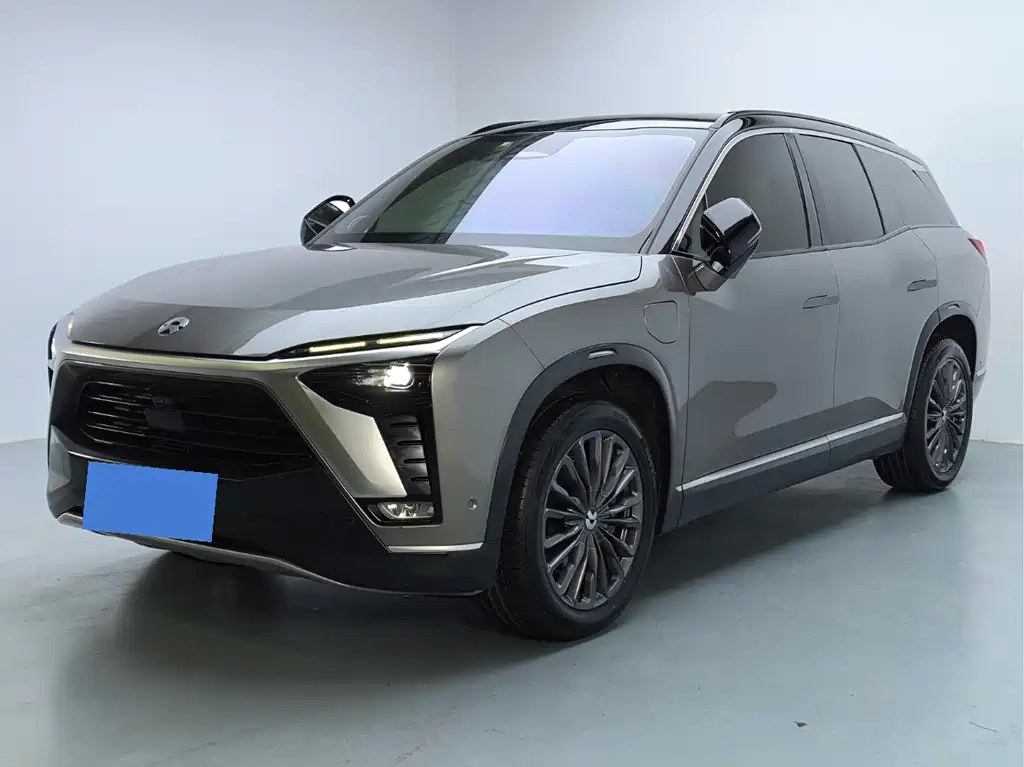 NIO ES8 2022