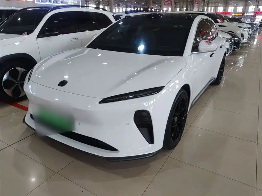 NIO ET5T 2024