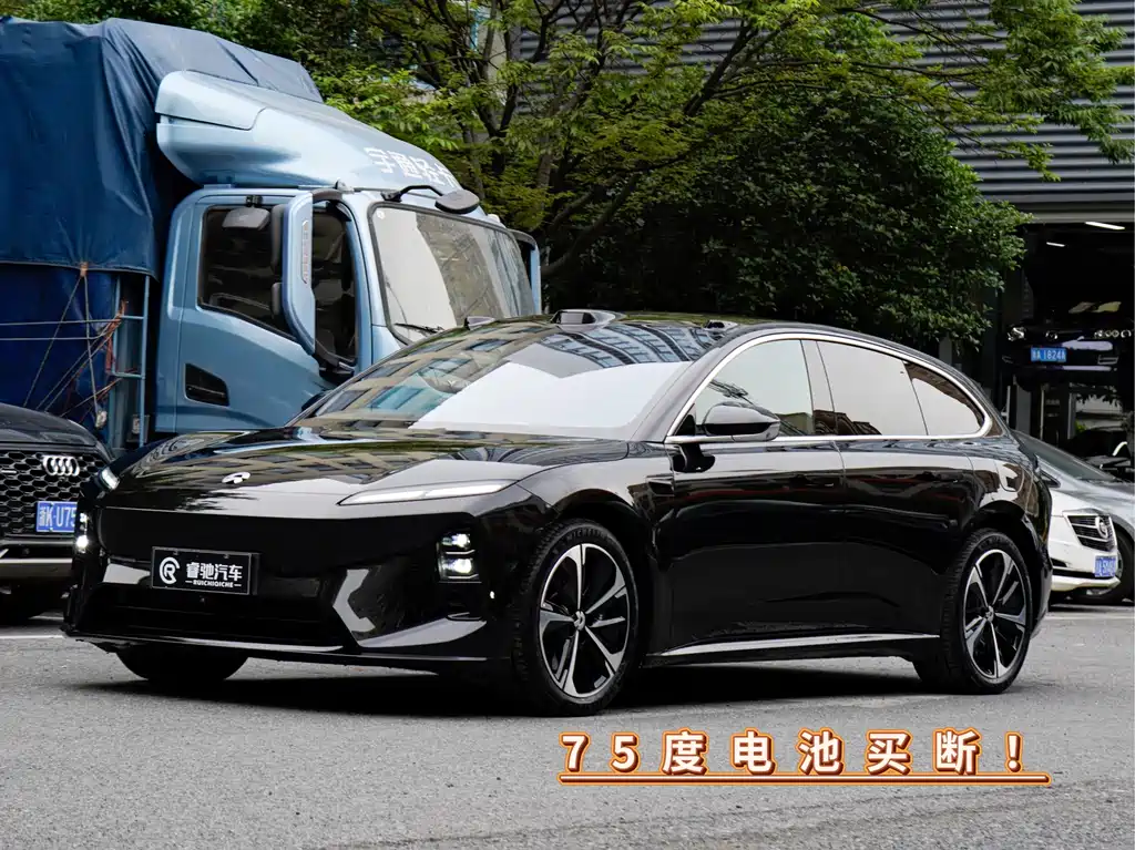 NIO ET5T 2025