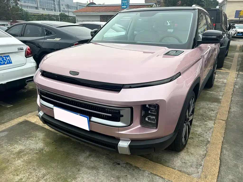 Geely Icon 2022