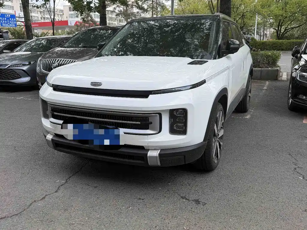 Geely Icon 2023