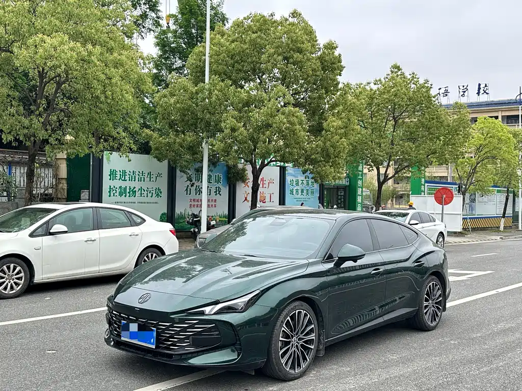MG MG7 2023