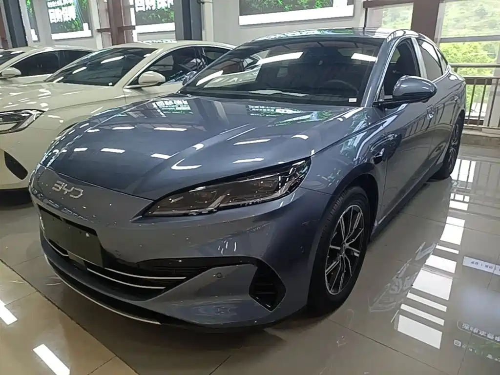 BYD 海豹06 2025