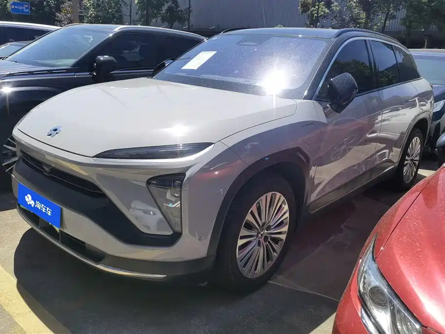 NIO ES6 2021