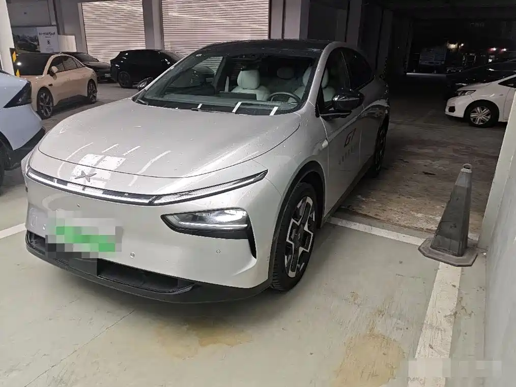 XPENG 小鹏G7 2025