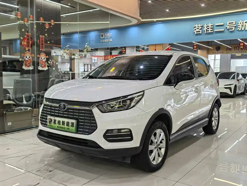 BYD Yuan EV 2019