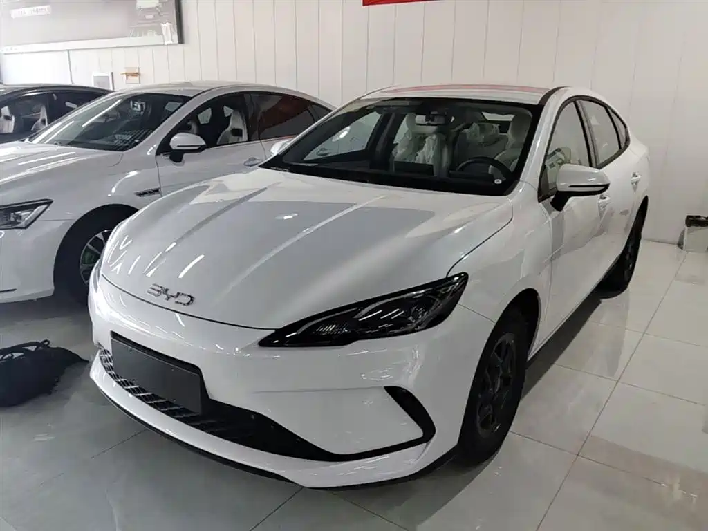 BYD Seal 05 DM-i 2026