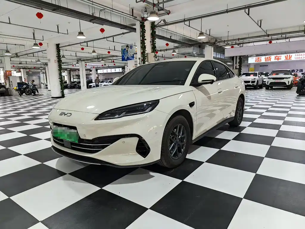 BYD 海豹06 2025