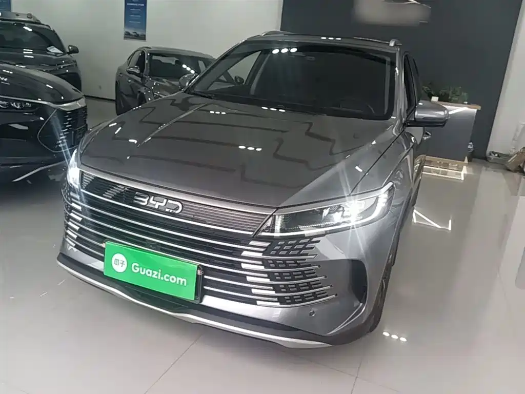 BYD Seal 05 DM-i 2025