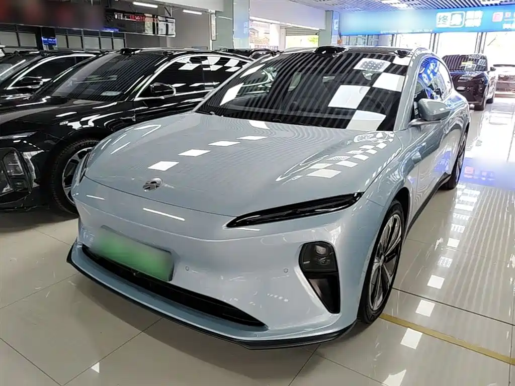 NIO ET5T 2025