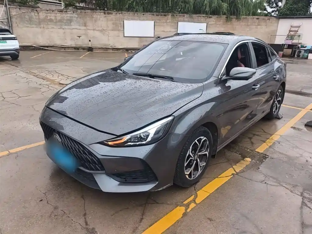 MG MG5 2021