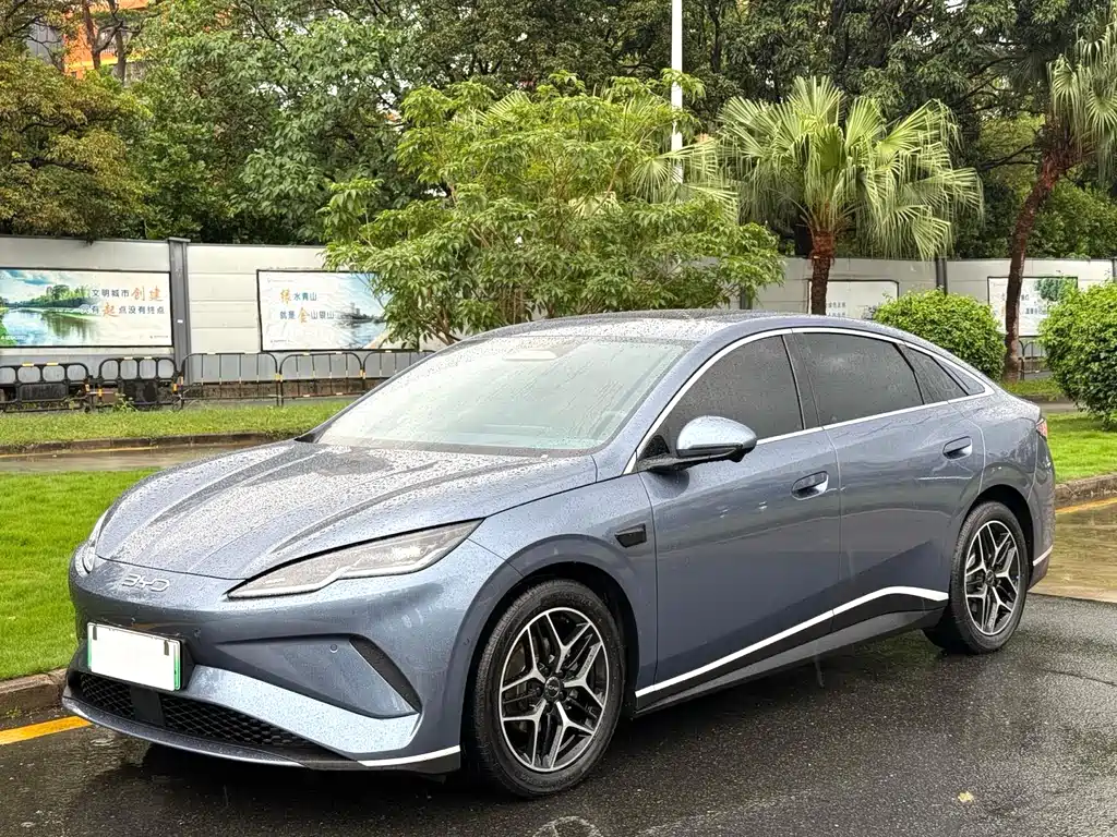 BYD 海豹06 2025