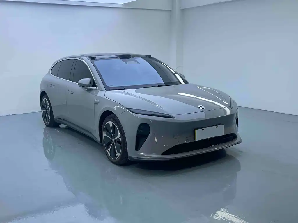 NIO ET5T 2024