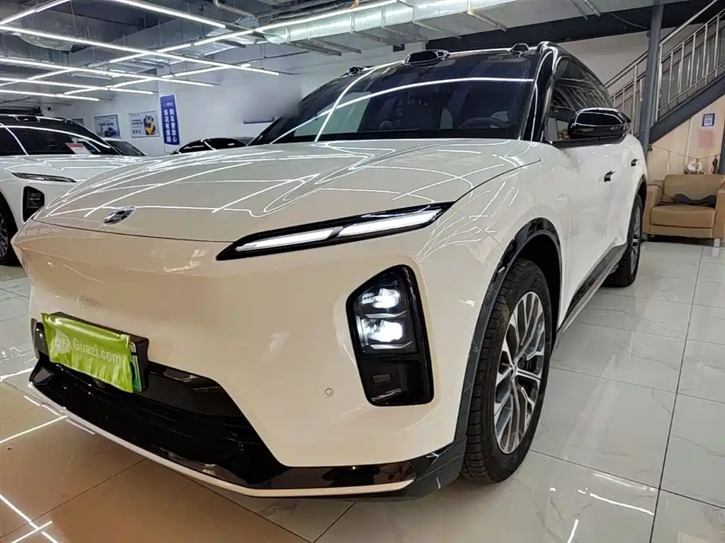 NIO ES6 2025