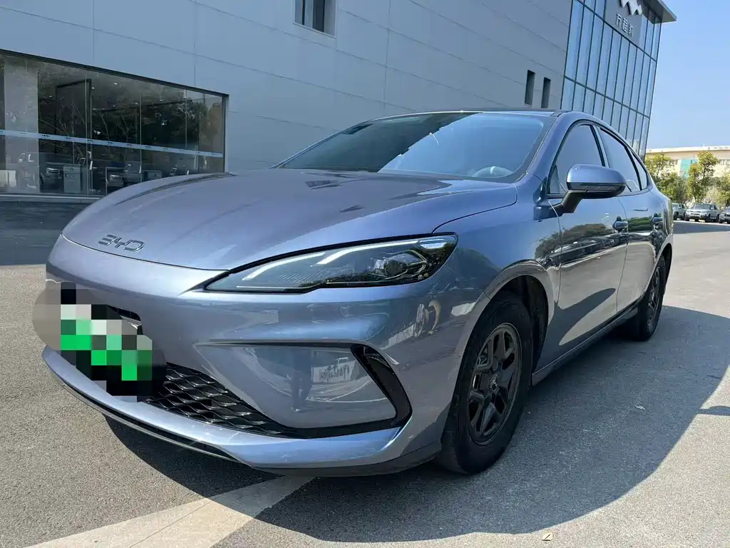 BYD Seal 05 DM-i 2025