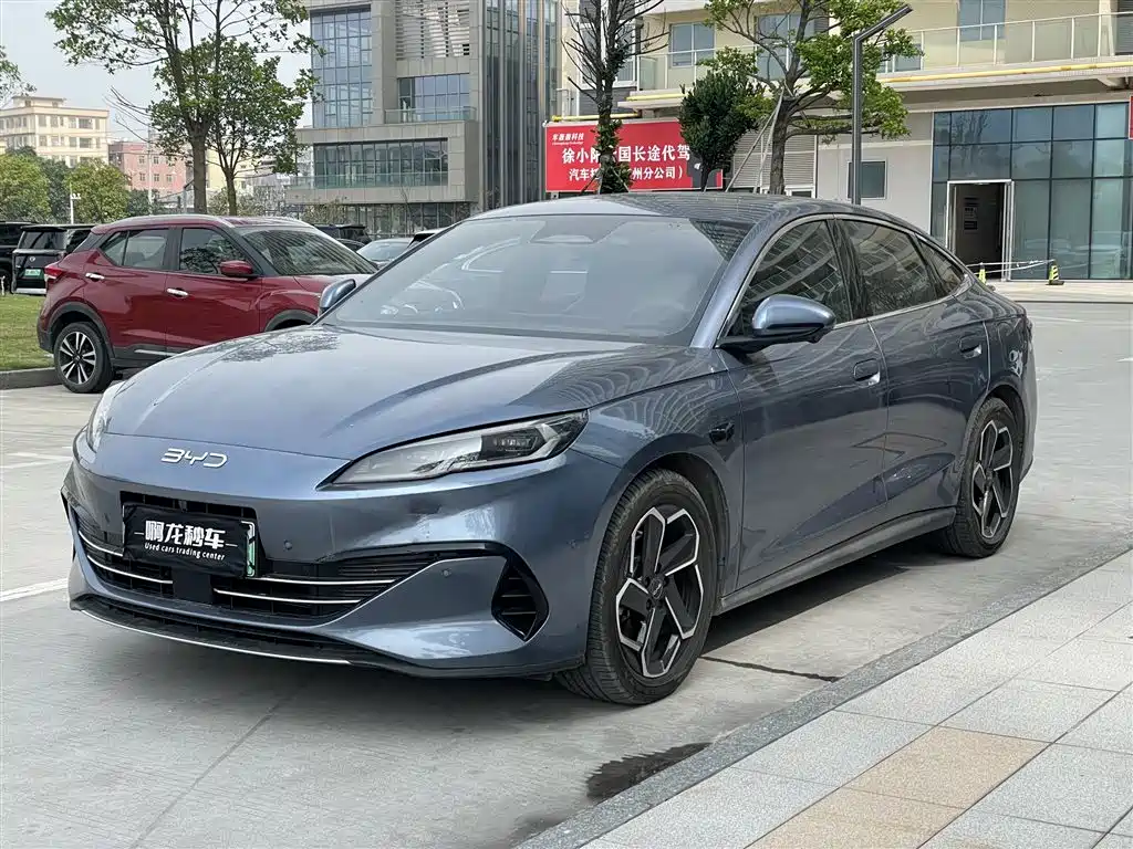 BYD 海豹06 2025