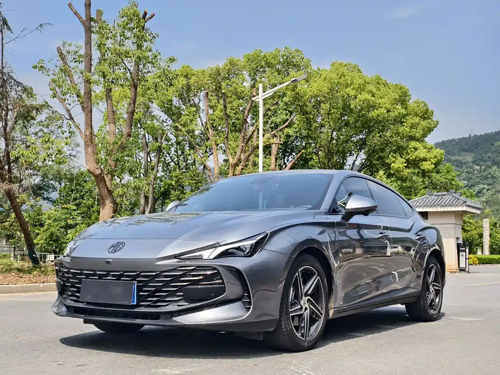 MG MG7 2023