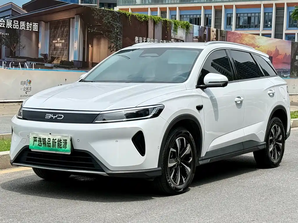 BYD Seal 05 DM-i 2025