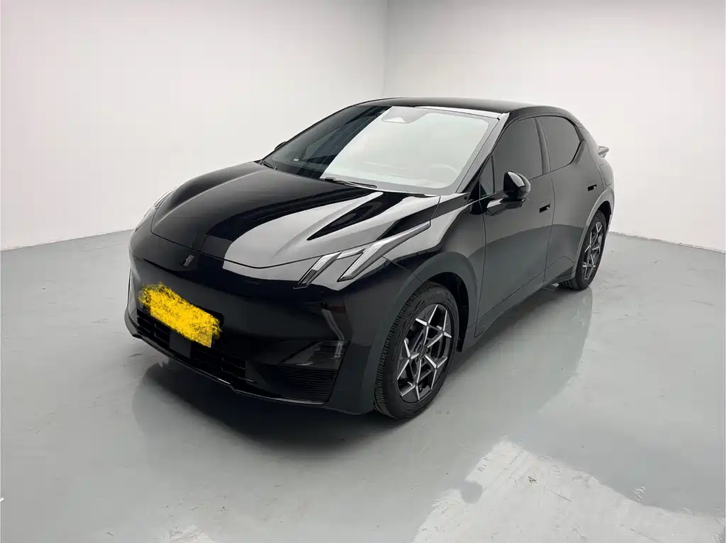 Lynk & Co Z20 2025