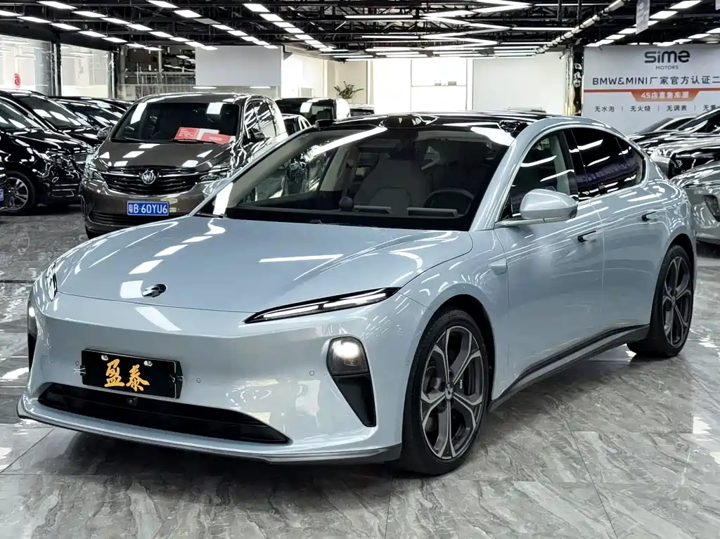 NIO ET5 2024