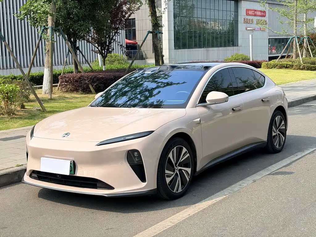 NIO ET5 2024