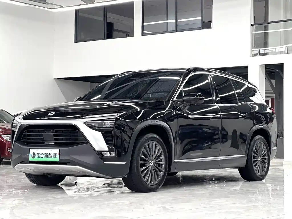 NIO ES8 2022